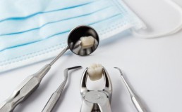 Комплексные методы лечения пародонтоза в терапевтической стоматологии